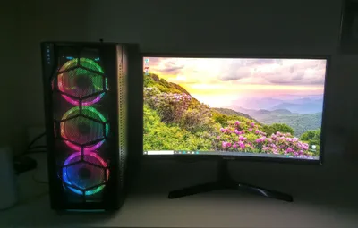 Продаю компьютер монитор в комплекте