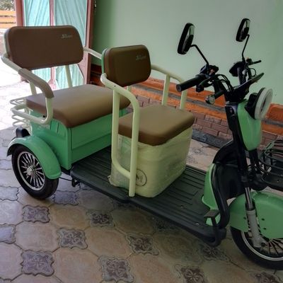 Skuter 3 kishilik 300 kg gacha kotaradi