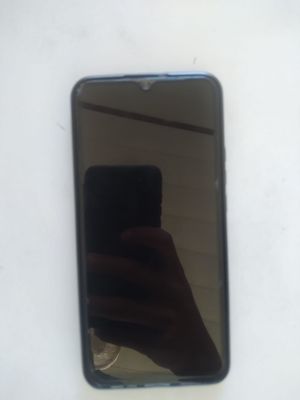 redmi9 xolati yahshi ekran almashmagan