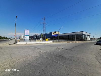 Сдаю в аренду огромное здание Кумарик, GM завод автосалон, автосервис