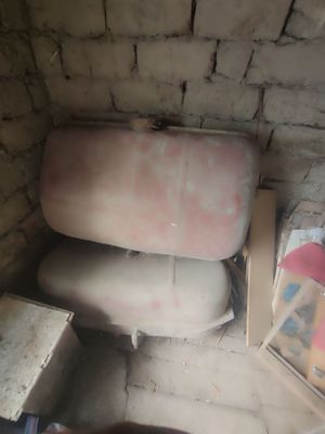 Benzin bak yangi iwlatlmagan