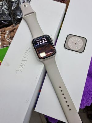 Apple Watch series 8/45mm 97%