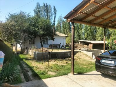 Уй сотилади 14 соток