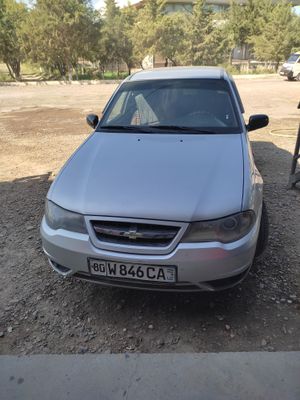 Neksiya chevrolet