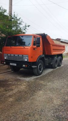 Yaxshi holatdagi KAMAZ sotiladi