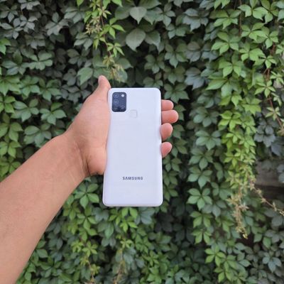 Samsung A21s sotiladi dastavka hizmati bor 24/7 Xotira 128 Ram 6 Xolat
