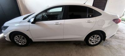Chevrolet Onix LT