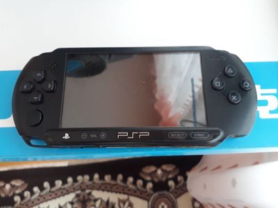 PSP - E1004