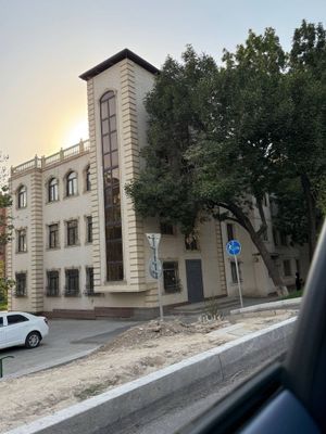 Срочно продаётся отдельно стоящее здание, 1 линия Мирзо улугбек