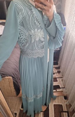 Abaya Turetski 1marta akuratniy kiyilgan