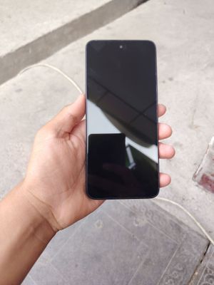 Redmi 12 srochniy sotiladi