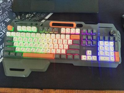 Xunfox K90 Rainbow Ledlight Metal cover gaming Keyboard