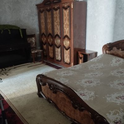 Хозякали квартира