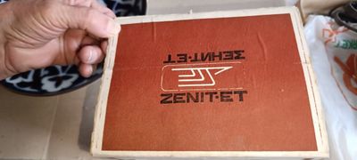 Советский фото апарат ZENIT.
