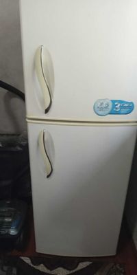 Продам холодильник б/у в хорошем состоянии