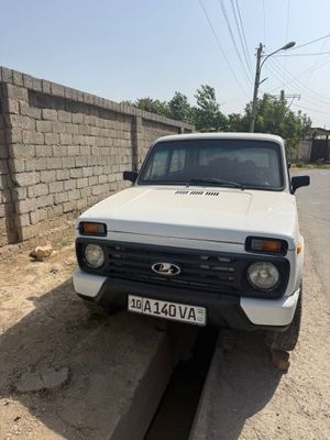 Нива 2121 Ваз1989