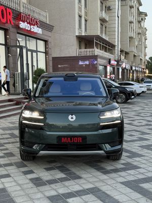 Denza N9 SUV BYD sotiladi