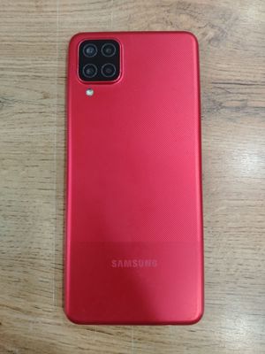 Samsung A 12 4/32 Gb srochna sotiladi