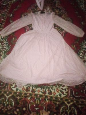 Razmerini bilmayman lekin  manimcha 48