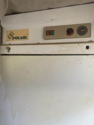 Холодильник Polair