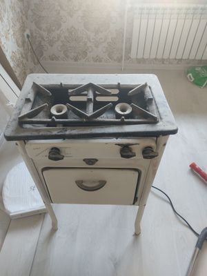 Газ плита сотилади ишлаши зур