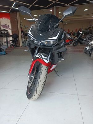 Ducati Panigale 400cc Yengi