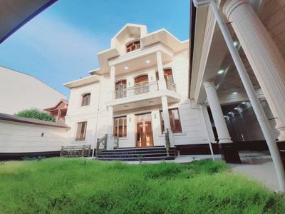 Евродом | Дамбрабад | 5,5 соток | 10 комнат | 550 м²