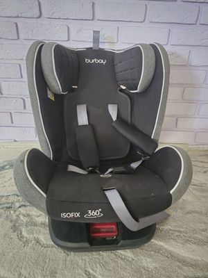 Автокресло от 0.6-3 лет.