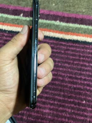 iphone x face id ishlid 64 yomkost 100useleniy