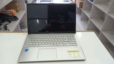 Asus vivobook 15 Go Oled