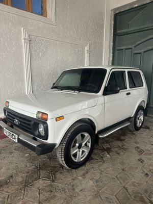 Lada niva 4x4 2019