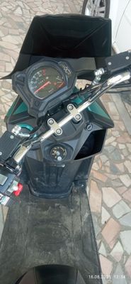 Motosikl sotiladi yaxwi holatda