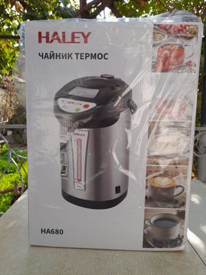 Электрический чайник-термос 6,8 л.