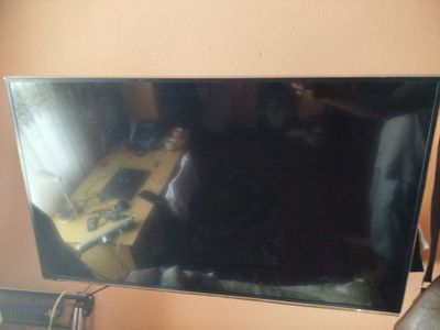 Продается телевизор Артель 43 дюйма