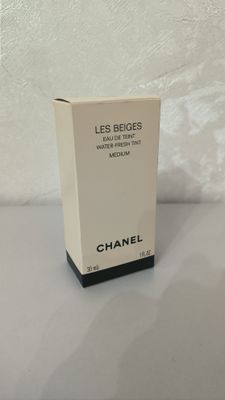 Chanel Les Beiges water fresh tint MEDIUM