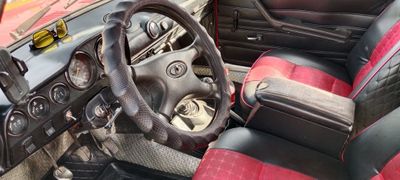 Vaz 21011 sotiladi. Minishga tayyor
