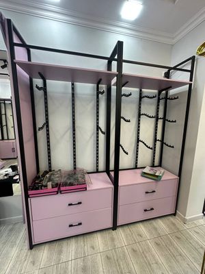 Jenski belyolar uchun mebel sotiladi