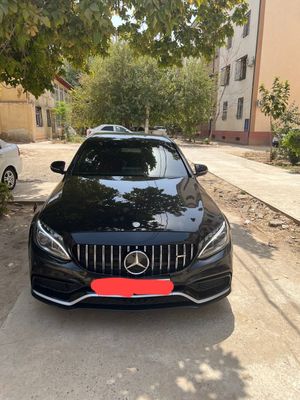 Mercedes Benz W 205