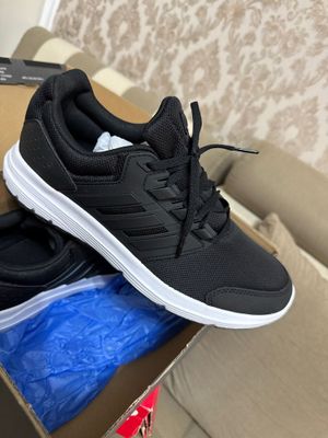 Мужская кроссовки Adidas original из США