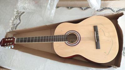 Gitara sar yengi