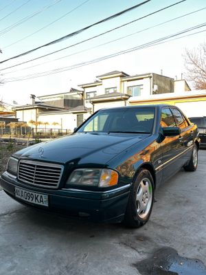 Мерседес W202