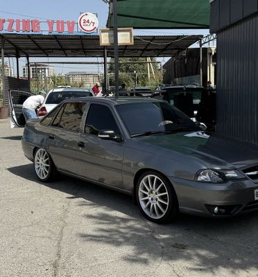 Optra R17 4x100