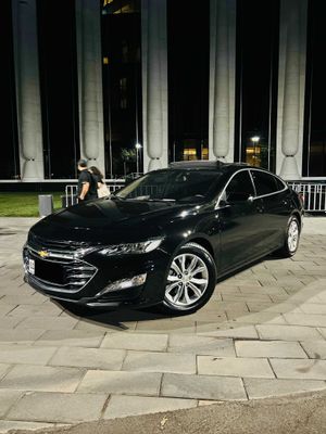 Srochni sotiladi Malibu 2 Premier full 2022 qora