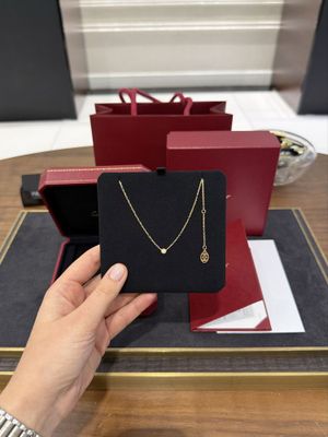 NEW Подвеска с бриллиантом Cartier d'Amour Small B721580