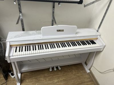 Pianina yamaha elektronni