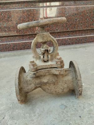 Водяной задышка размер 65 чугунные производство СССР.новый 900000 сум