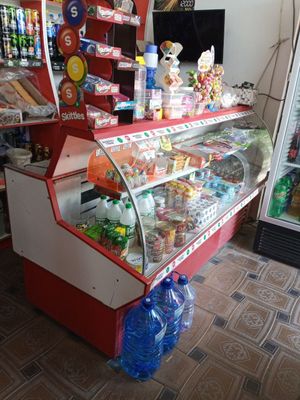 Vitrinalok xoladilnik