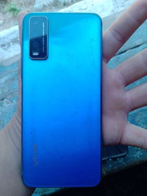 telefon sotiladi 700 kelishiladi
