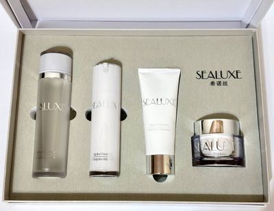 Набор косметики SEALUXE