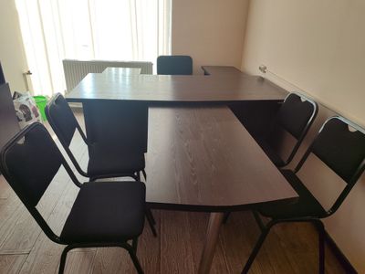 Продается офисная мебель б/у